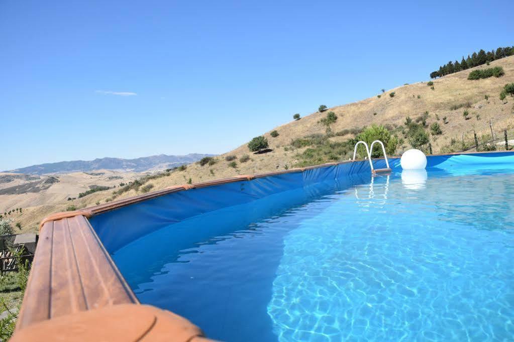 Turismo Rurale Leanza Pension Cesarò Buitenkant foto